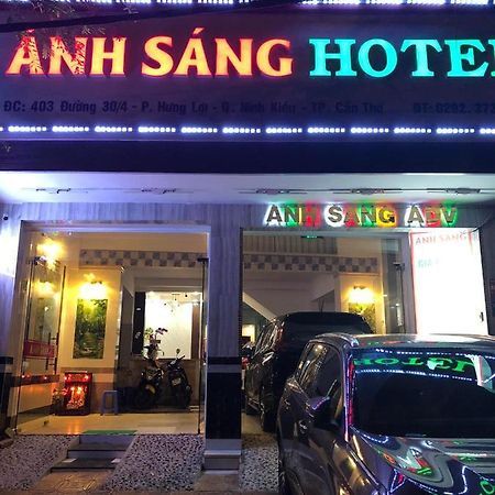 Khach San Anh Sang Hotel Can Tho Luaran gambar